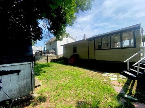 390 Bridle Path, Worcester MA  01604-1353 exterior