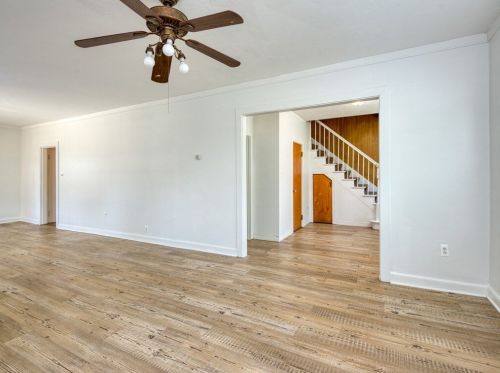 32 Huntington Ave, Worcester, MA 01606-3541