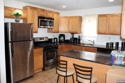 14 9th St, Belleville NJ  07109-1120 exterior