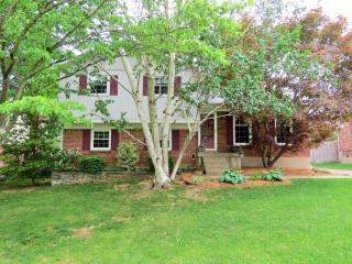 10206 Westwego Pl, Louisville, KY 40299-4056