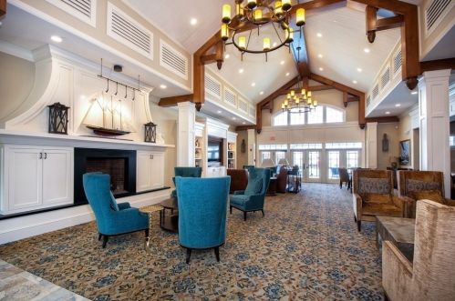 102 Stayner Dr, Hingham MA 02043-1663 exterior