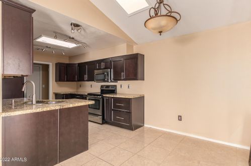 4038 Alta Mesa Ave, Phoenix AZ 85044-1414 exterior