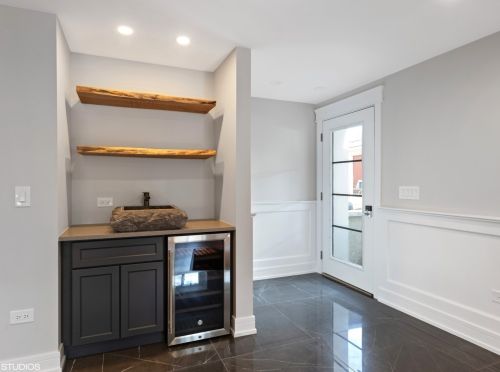 3605 Home Ave, Forest View IL 60402-1652 exterior