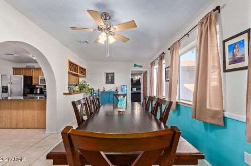 3736 Charter Oak Rd, Phoenix AZ 85032-7452 exterior