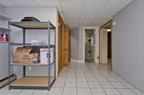 85 Chestnut Ln, Agawam MA 01001-3509 exterior