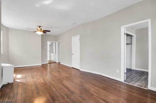 222 Stewart Ave, Kearny NJ  07032-3029 exterior