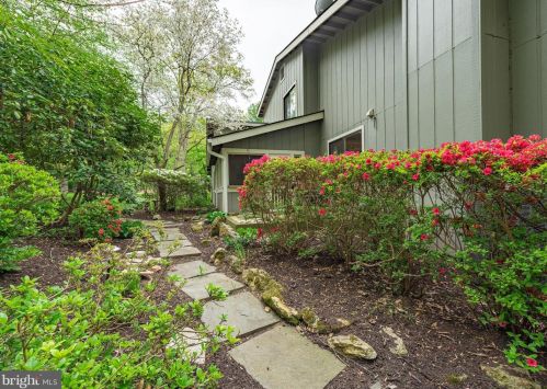 11170 Wood Elves Way, Columbia MD 21044-1090 exterior