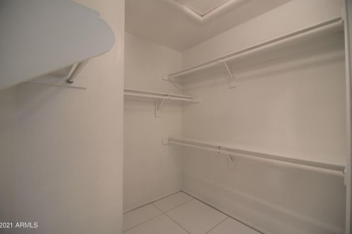 1932 Alta Vista Rd, Phoenix AZ 85041-5443 exterior