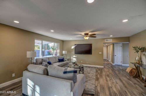 9022 18 Dr, Phoenix AZ 85021-2908 exterior