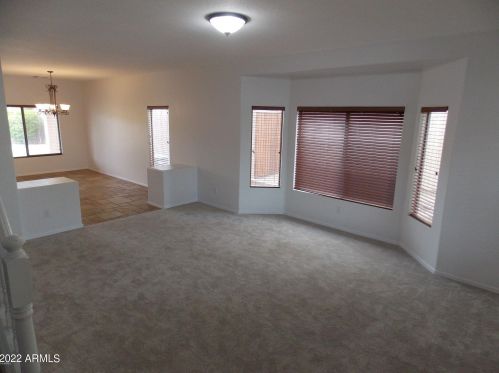 34308 26th Ave, Phoenix AZ  85085-5009 exterior