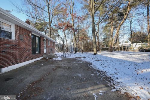 1722 3 St, West Deptford NJ 08063-1141 exterior