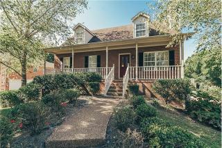 1007 Brookwood Dr, Gallatin, TN 37066-5618