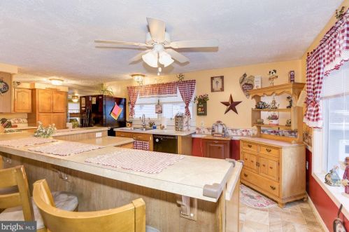 420 Pennsylvania Ave, West Deptford NJ 08063-1223 exterior