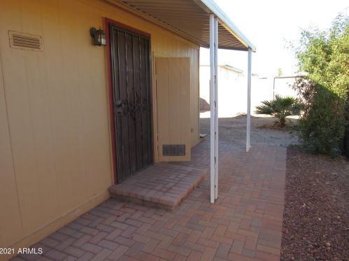 26 Bluefield Ave, Phoenix AZ 85032-1415 exterior