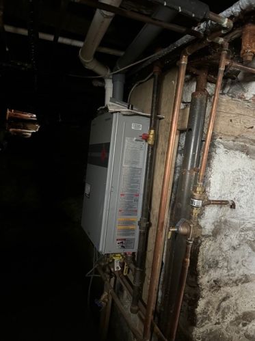 1307 Washington St, Braintree MA 02184-8623 exterior