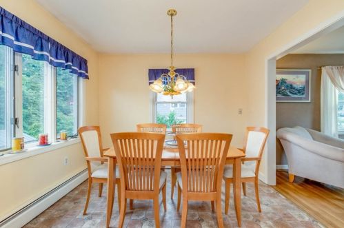 22 Glenwood Dr, Lawrence MA 01843-3001 exterior