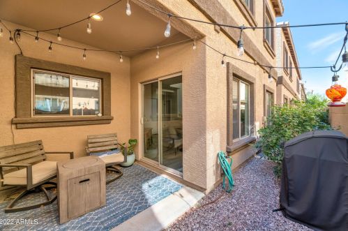 3006 37th St, Phoenix AZ 85018-7019 exterior