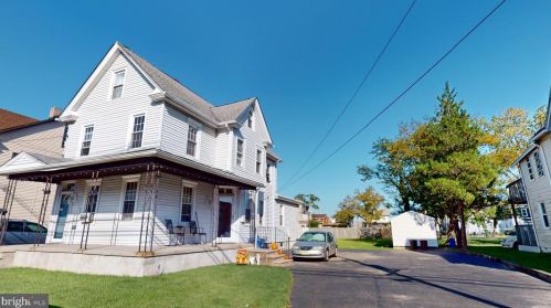 109 Delsea Dr, West Deptford NJ  08093-1160 exterior