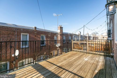 426 Markle St, Philadelphia PA  19128-3605 exterior