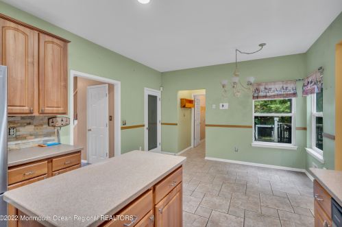 16 Cardinal Dr, Jackson Twp NJ 08527-3174 exterior