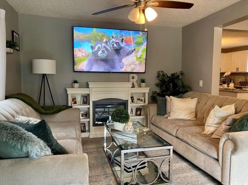 1070 Somerset Ave, Taunton MA 02780-4622 exterior