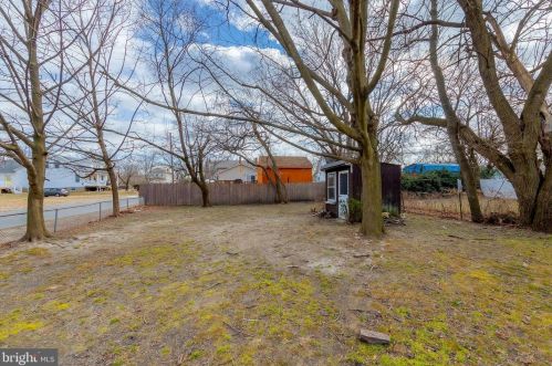 1359 Crown Pt Rd, West Deptford NJ 08093-1710 exterior