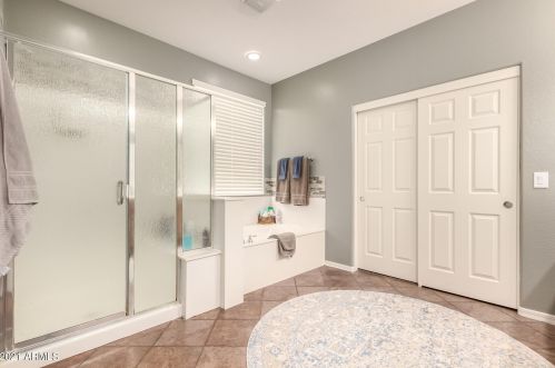 5227 Desperado Way, Phoenix AZ  85083-7353 exterior