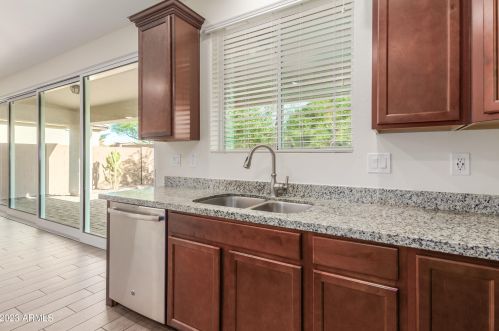 817 Constance Way, Phoenix AZ  85042 exterior