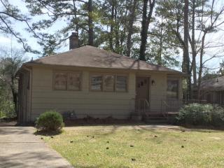 1141 Shadesview Ter, Birmingham, AL 35209-6637