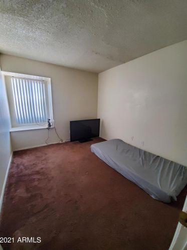 4015 44th St, Phoenix AZ 85032-2801 exterior