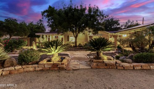 18824 30th St, Phoenix AZ  85050-3412 exterior