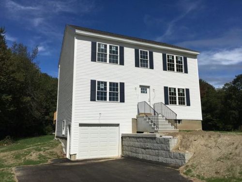 80 Elmwood Rd, Winchendon, MA 01475-1002