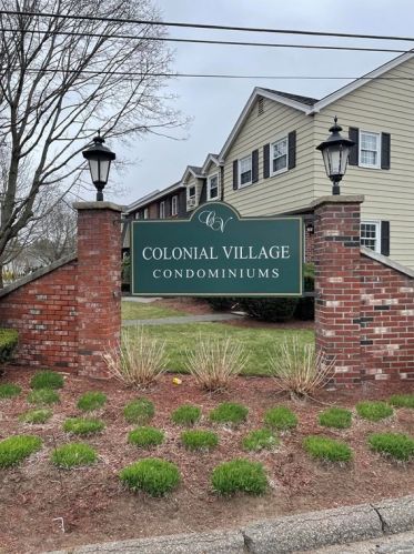 77 Ford St, Methuen, MA 01844-5733