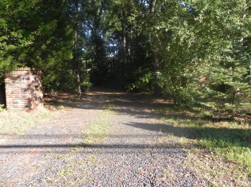 137 Jackson Ml Rd, Jackson Twp NJ 08527-4447 exterior