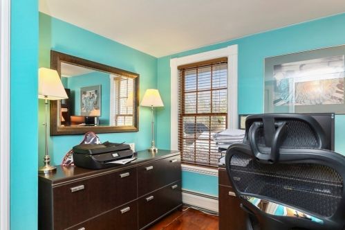 215 Long Pond Rd, Plymouth MA 02360-2607 exterior