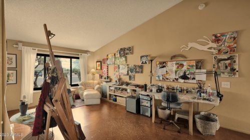 10438 45 Pl, Phoenix AZ 85050-8555 exterior