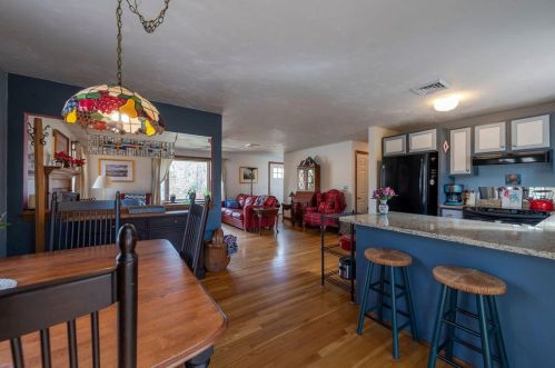 250 Candlewood Dr, Eastham MA 02642-2288 exterior