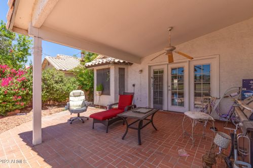 11840 44th St, Phoenix AZ  85044-2424 exterior