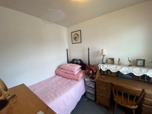 175 Perry Ave, Worcester MA 01610-2049 exterior