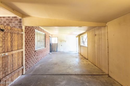 6329 43 Ave, Phoenix AZ 85029-3944 exterior