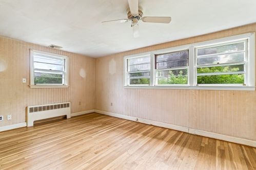 35 Crosby St, Arlington MA 02474-2257 exterior