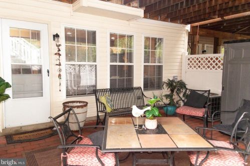 96 Colts Neck Dr, Erial NJ  08081-5616 exterior