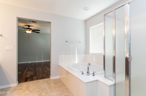 27626 18th Dr, Phoenix AZ  85085-5325 exterior