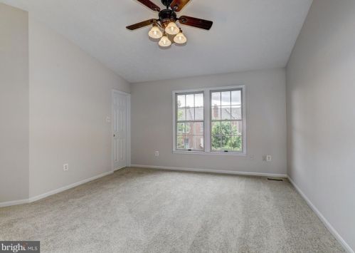 5038 Southern Star Ter, Columbia MD 21044-1293 exterior