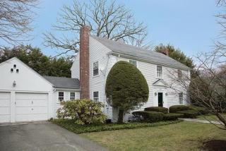 174 Highland St, Newton MA  02465-2412 exterior