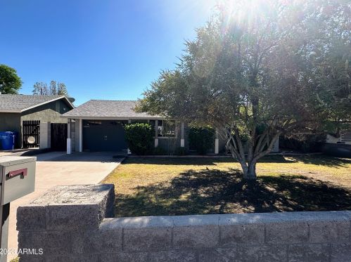 5243 Cambridge Ave, Phoenix AZ  85008-1716 exterior