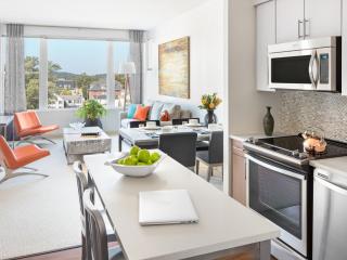 710 Main St, Waltham MA  02451-0614 exterior