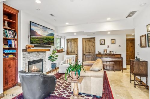 3228 Lower Saddleback Rd, Park City UT 84098-5699 exterior