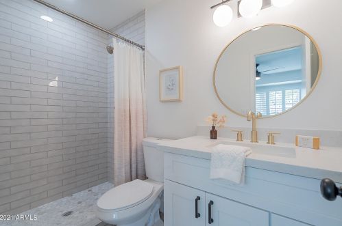 3812 30 St, Phoenix AZ 85008-6141 exterior