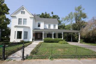 402 May St, Sweetwater, TN 37874-2712